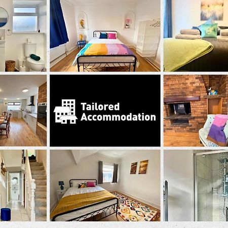 4-Bedroom Home - Perfect For Those Working In Bridgend - By Tailored Accommodation Екстер'єр фото